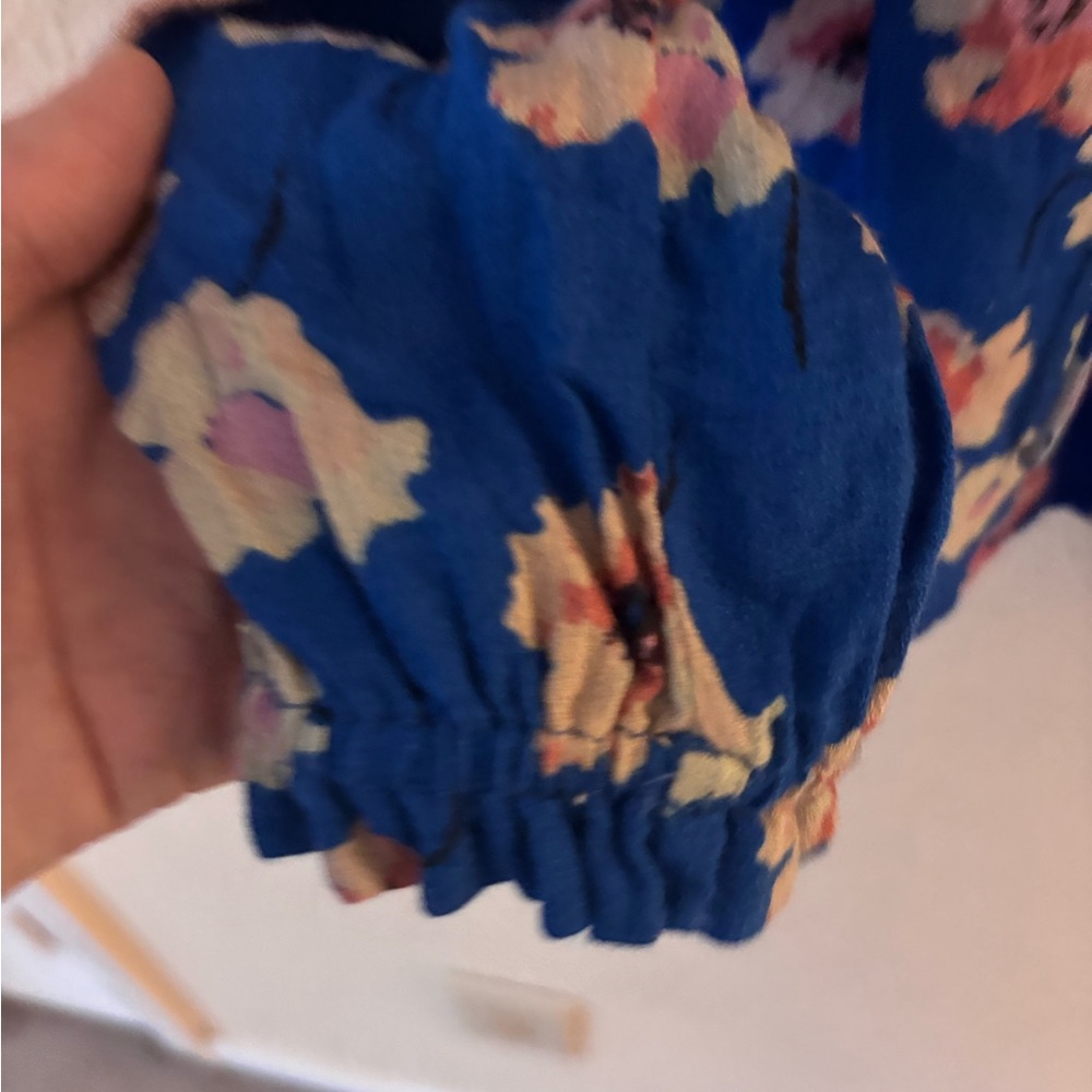 Lucky Brand Floral Blue Viscose Ling Sleeve Blouse S - Picture 4 of 5